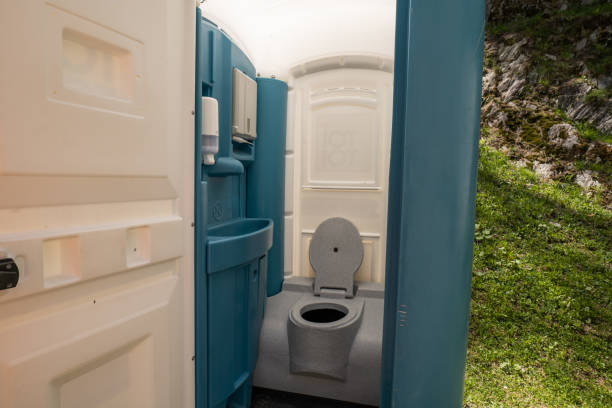 Best Emergency porta potty rental  in Alva, FL